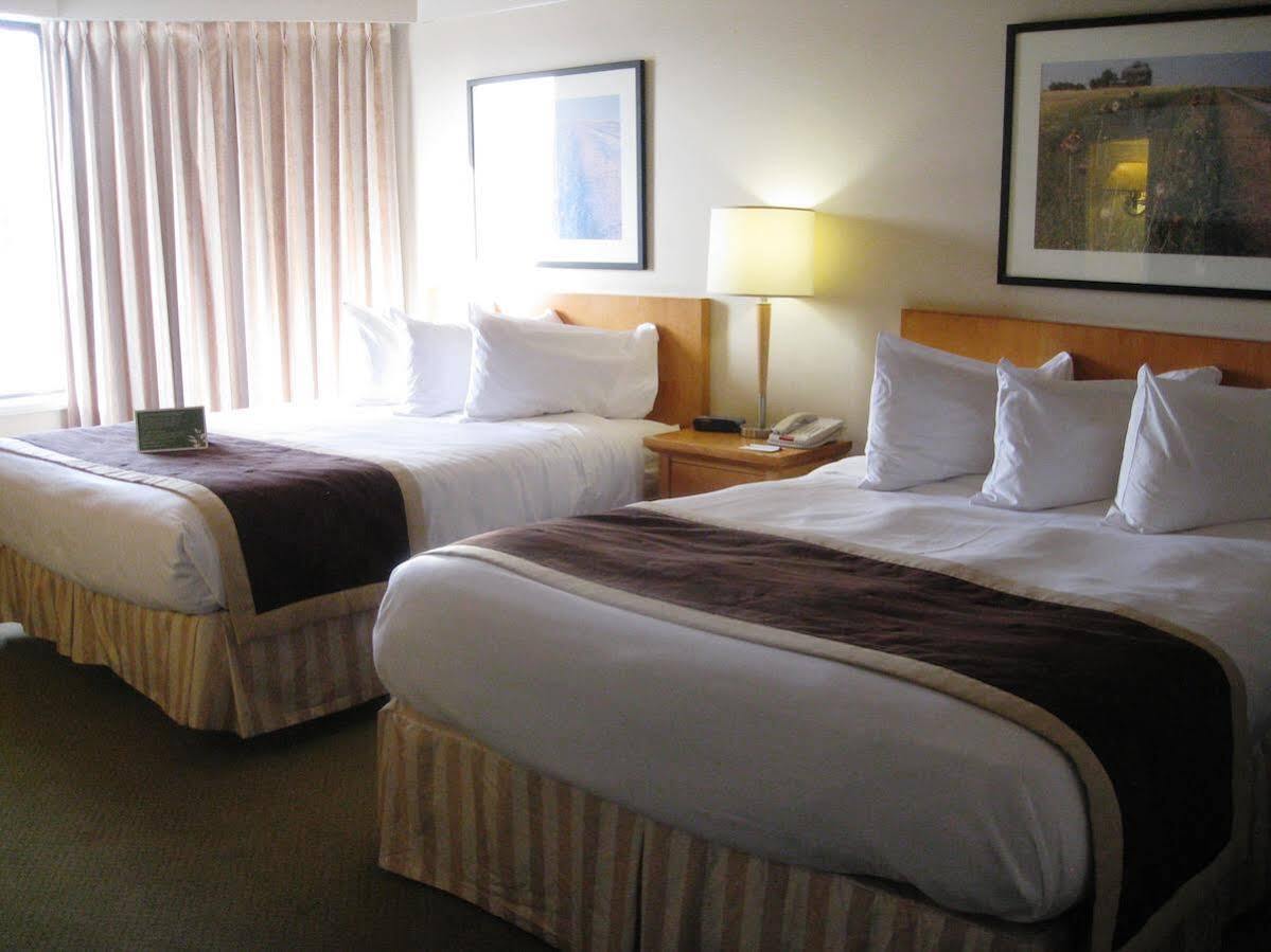 Hotel Baymont By Wyndham Red Deer Zewnętrze zdjęcie